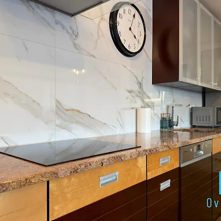 City Break- Spacious Apartment With Jacuzzi- Tranquil Escape 15 Minutes To The Sea And City Center Borkowo  Exterior photo